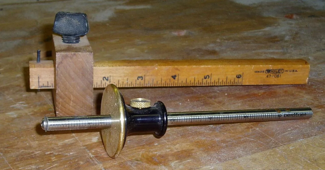 Tite-Mark Marking Gauge